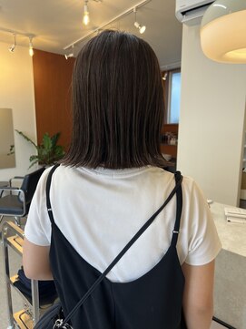 ヌック(the neuk) カットカラー