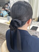 サクララ(Sakura la)&nbsp;シニヨン／結婚式／お呼ばれヘア／二次会へア／ミディアム