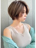 美髪のススメ/外ハネボブ/髪質改善/ホワイトブロンド/縮毛矯正