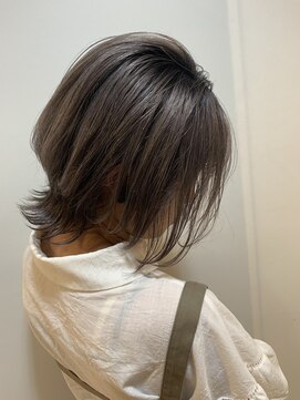 ライフ 星田店(Lyfe) ブリーチカラーグレージュ_外ハネボブレイヤーカット_355