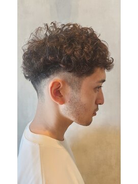 カミビト 奈良生駒店(KamiBito) メンズパーマ