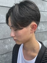 ヒュイル バイ ニアウ(Hwyl by Niau)&nbsp;メンズマッシュセンターパートスパイラルパーマニュアンスパーマ