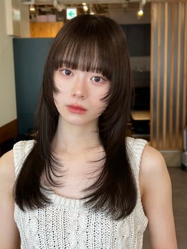 ノイカーム(noi Calm) 顔周りレイヤーカットブリーチダブルカラーショートカット