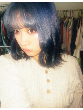 ヴィンスジオ 岐阜駅南(vince gio) ネイビーブルー/ニュアンスカラー/ハイトーン/ケアブリーチ