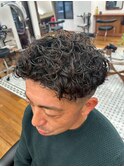 表参道駅MEN’S/ニュアンスパーマ/刈り上げセンターパート