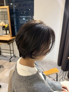 ミア 立川駅(MIA) 白髪ぼかしハイライト×アッシュ