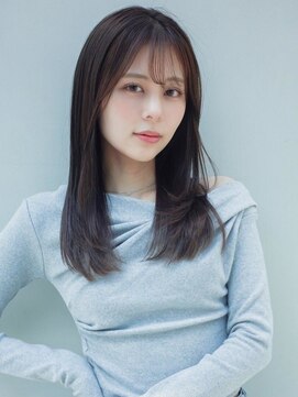 トローノ 栄(TRONO) アッシュブラウン 透明感カラー ロングレイヤー 髪質改善