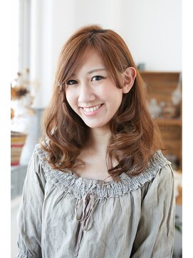 ウルカ 川口店(ulQua) 耳かけしても可愛い！ふんわりヘア♪