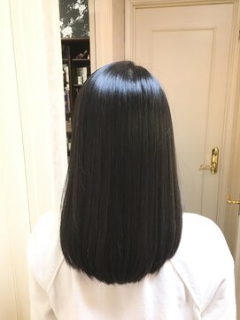 美容室 ティンカーベル ストレボトリートメント