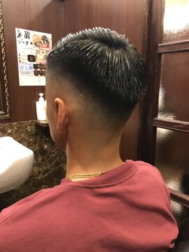 ヒロギンザ 上野店(HIRO GINZA) 7:3スキンフェード