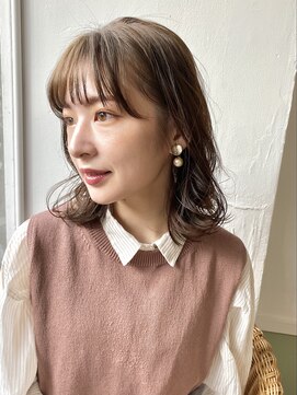 ハニーシブヤ(HONEY shibuya) きれいめカジュアルなくびれミディアム(徳永 りえこ)