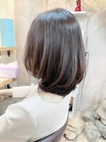 ミッシェル アフロート(michelle afloat)&nbsp;20代30代40代50代控え目レイヤーもCカーブカットで美フォルム☆