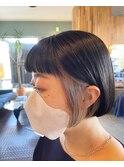 ぷつっとボブ×イヤリングカラー