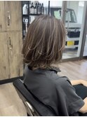 レイヤーカットくびれヘアカットハイライトカラーケアブリーチ