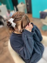 リエラ 新宿(RIERA)&nbsp;片方クラゲヘアー