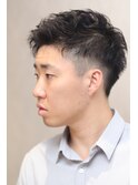 ビジネスベリーショートツーブロックツイストスパイラルパーマ