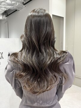 ミンクスオーバー(MINX OVER) 韓国ヘア/レイヤーヘア/顔まわりカット/ウェーブヘア/ヘアセット