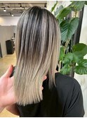 根本暗めカラーで放置できるバレイヤージュ