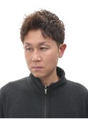 ナチュラルパーマ×センターパート｜大人ヘア