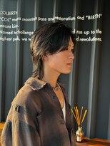 コルバース(COL BIRTH)&nbsp;【KIRARI担当】中性ウルフ/センターパートウルフ