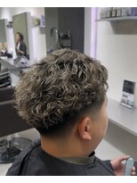 フロウ(flou)&nbsp;メッシュ、パーマ