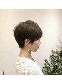 ナチュラルショートヘア
