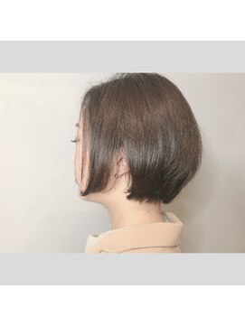 シーン バイ ラッド(SCENE by RAD) SCENE by RAD ショートボブ 担当 富田