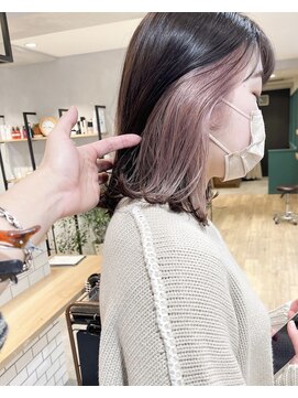 エミス バイ メルト 吉祥寺(emis by melt) 【堀惠洋平】インナーカラー  ピンクグレージュ　ミディアム