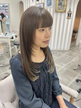 ヘアー フルール(Hair fleur) 顔周りレイヤ－