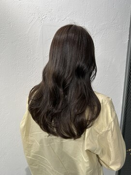 ザザアオヤマ(ZA/ZA AOYAMA) オイルカラーで天使の輪
