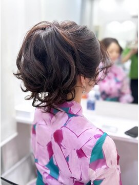 ヘアセット&メイク専門店 カスミ(Kasumi) ポニーテール