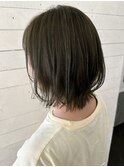 カーキベージュ/カーキグレージュ/軽めボブ/レイヤーカット