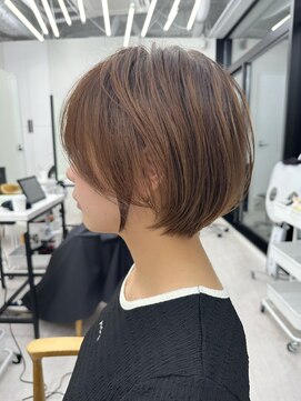 ビューナゴヤ 名駅(VIEW NAGOYA) 黒髪カタログ/ボブルフ/小顔に見せるヘア/ワンレン