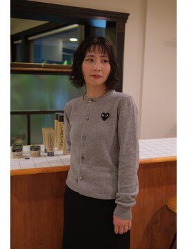 フィーカ(FIKA) ボブパーマ／ブラックカラー