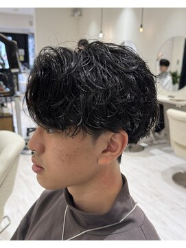 バース 梅田中崎町店(BIRTH) ニュアンスパーマセンターパートシャドーパーマフェザーパーマ