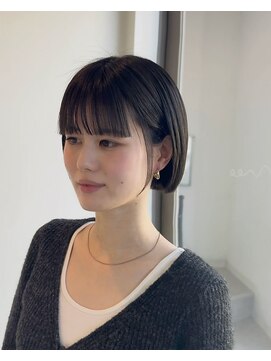 エイミー(aimee) ミニボブ×オリーブグレージュ