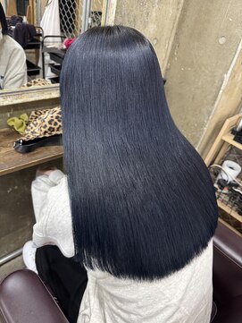 ヘアカロン 熊本本店(Hair CALON) シルバーに色落ちる青