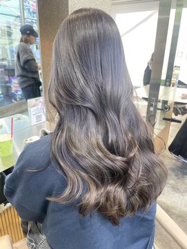 サンク 原宿 表参道(cinq) ラベンダーグレージュアッシュグレージュ長めミディアムレイヤー