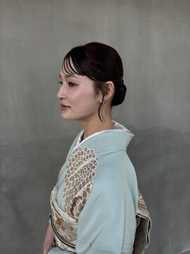 ナタリー(Natalie) 着物にぴったり！タイトシニヨンヘア
