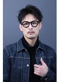 ツーブロック刈り上げなし大人30代ソフトツイストアップバング