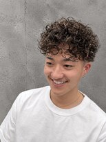 フジヤマバーバーショップ アジト(FUJIYAMA BARBER SHOP ajito)&nbsp;カーリーパーマ×フェードショート メンズ/明石/西明石/大久保