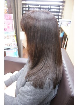 チチカカ(chichikaka) 美髪縮毛矯正専門　chichikaka　ラウンド酸性矯正