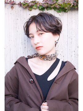 エイミー(Aimee) Aimee センターパート×ショコラ×グレージュ3Dカラー