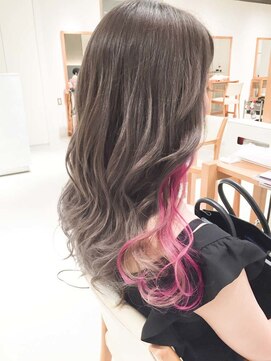 デイズ(days) イヤリングカラー、ピンクカラー デザインカラー