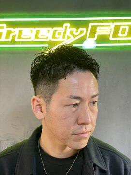 グリーディーフォックス 代々木(Greedy FOX) かき上げヘア/サイドパート/韓国マッシュ/フェードカット/代々木