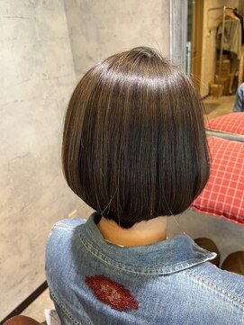 エスト(est) 梅雨時は軽いミニボブに!M3D髪質改善カラー☆新宿