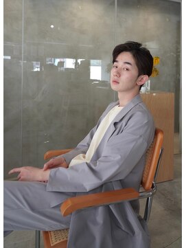 ダブル(W) 韓国風マッシュで爽やかに　かきあげショート