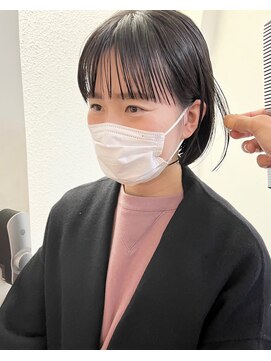 コス(kos) 大人可愛い/ココアベージュ/グレージュカラー/ボブウルフ/黒髪