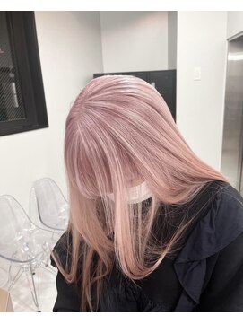 ペレ 栄店(PELE) ピンクカラー