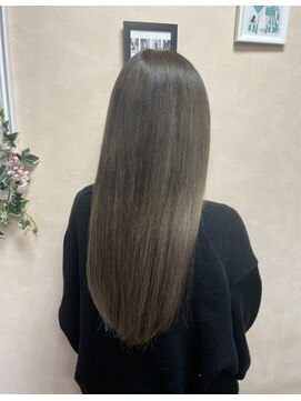 レアナ バイ ニーナ(Leana by NINA) #グラデーション